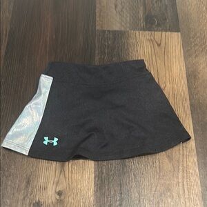 5 for $20 || Under Armour baby girl skort 3-6mos